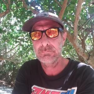 Meet your Posher, Dougie